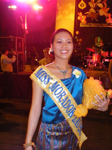 électionmissLao Paris311207 192.jpg